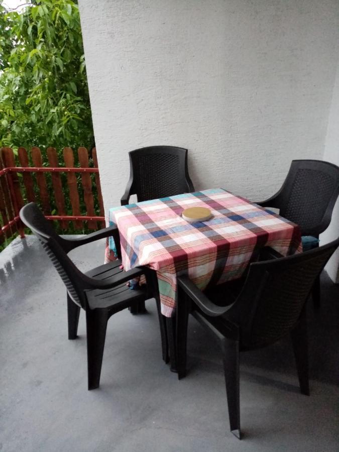 Family Apartman Ana - Star Golubac Exterior foto